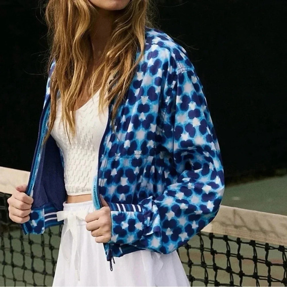 NWT Free People Movement Top Seed Printed Tennis Jacket Blue & White M - Picture 4 of 9